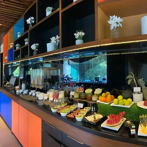 Golden Tulip Centre 4* Gurgaon